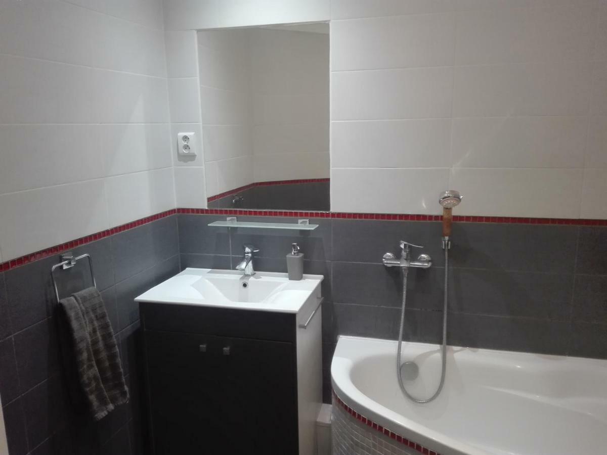 Centrum Apartman Kukucinova6 โกชิเซ ภายนอก รูปภาพ
